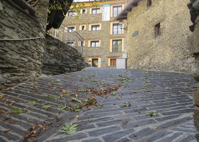 Apartamentos Arinsal 3000